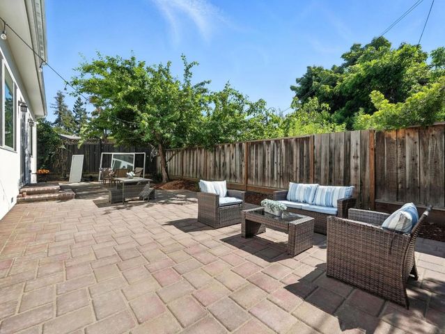 2004 Cherrystone Drive, San Jose, CA 95128