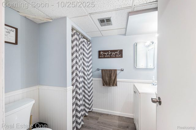 42002 Coulon Drive, Clinton Charter Township, MI 48038