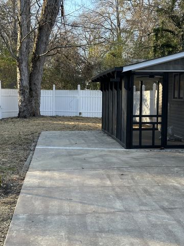 521 Ridgecrest Dr, Mcminnville, TN 37110