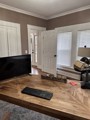 521 Ridgecrest Dr, Mcminnville, TN 37110