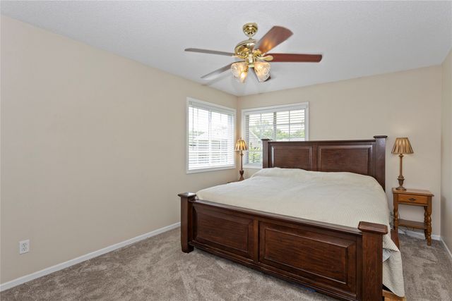 2519 Grand River Drive, Des Moines, IA 50320