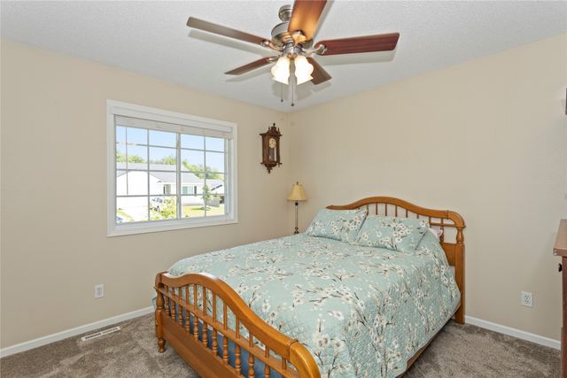 2519 Grand River Drive, Des Moines, IA 50320