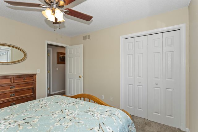 2519 Grand River Drive, Des Moines, IA 50320