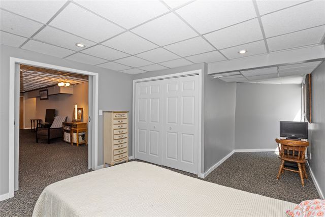 2519 Grand River Drive, Des Moines, IA 50320