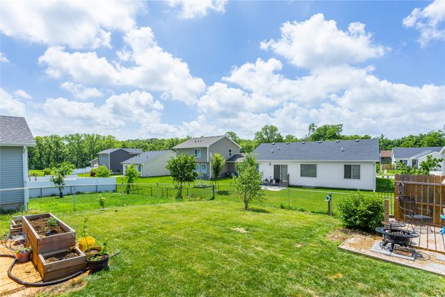 2519 Grand River Drive, Des Moines, IA 50320