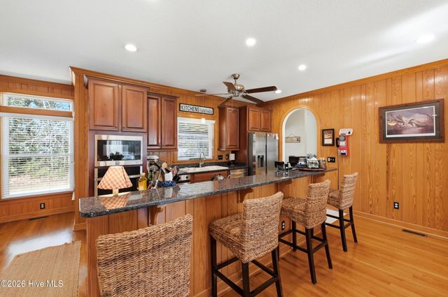 122 Spring Chase Lane, Rocky Point, NC 28457