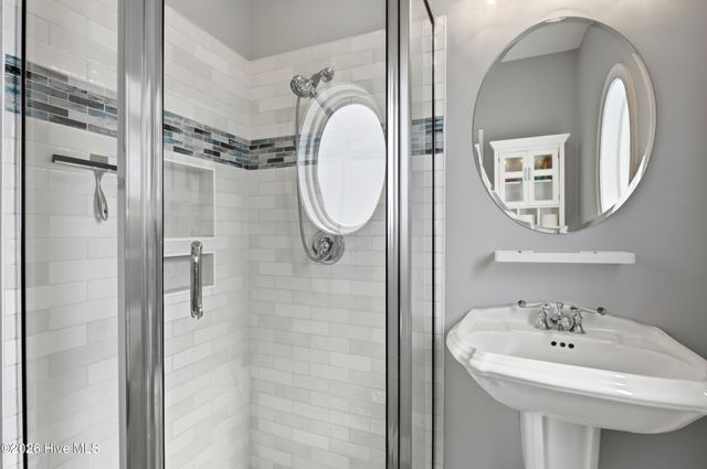 122 Spring Chase Lane, Rocky Point, NC 28457