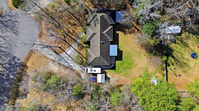 122 Spring Chase Lane, Rocky Point, NC 28457