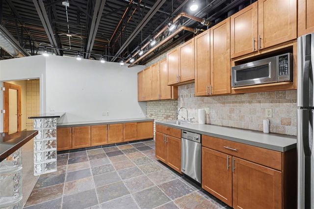 801 Monroe Avenue 105, Grand Rapids, MI 49503