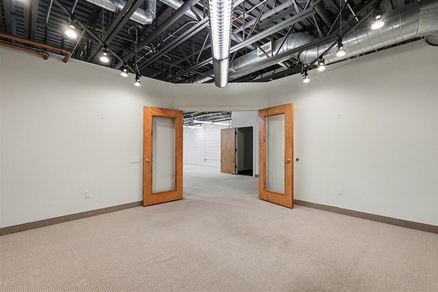 801 Monroe Avenue 105, Grand Rapids, MI 49503