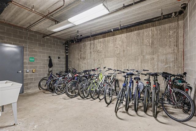 801 Monroe Avenue 105, Grand Rapids, MI 49503