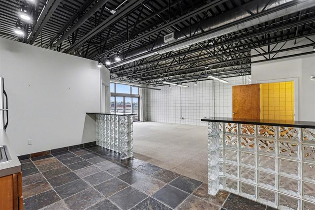 801 Monroe Avenue 105, Grand Rapids, MI 49503