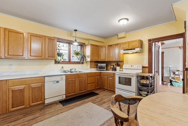 35 Ball St, Orange, MA 01364