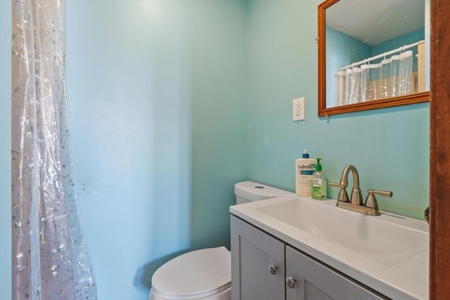 35 Ball St, Orange, MA 01364