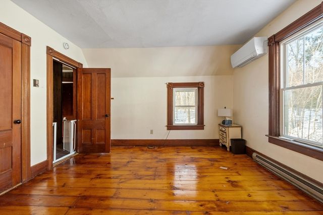 35 Ball St, Orange, MA 01364