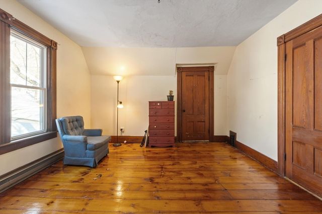 35 Ball St, Orange, MA 01364