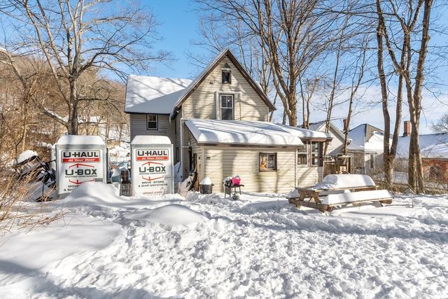 35 Ball St, Orange, MA 01364