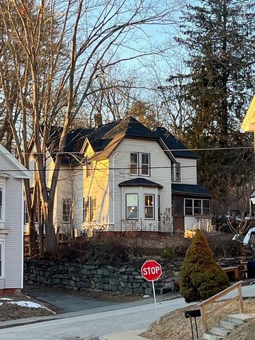 35 Ball St, Orange, MA 01364