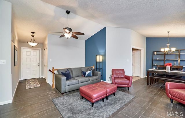 436 Tumulty Drive, Ballwin, MO 63021