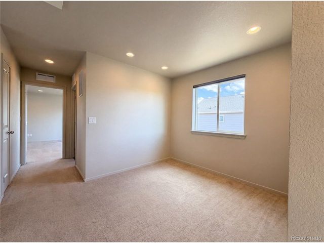 12746 River Rock Way, Longmont, CO 80504