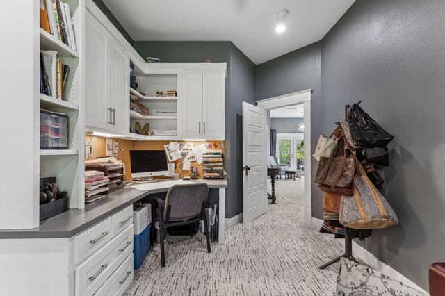 110 S Walnut, Roanoke, TX 76262