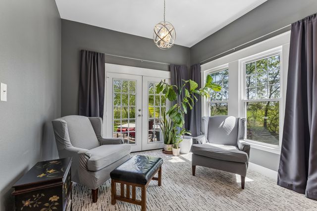 110 S Walnut, Roanoke, TX 76262