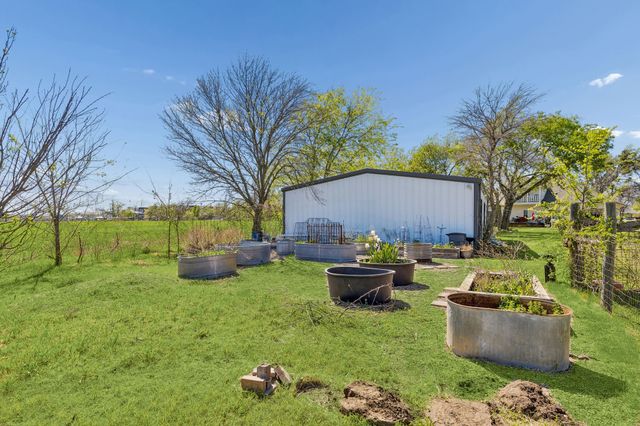 110 S Walnut, Roanoke, TX 76262