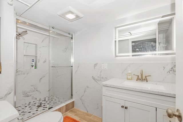 881 Pleasant St, Stoughton, MA 02072