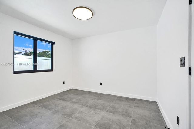2255 NE 173rd Street 0, North Miami Beach, FL 33160