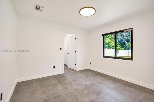 2255 NE 173rd Street 0, North Miami Beach, FL 33160
