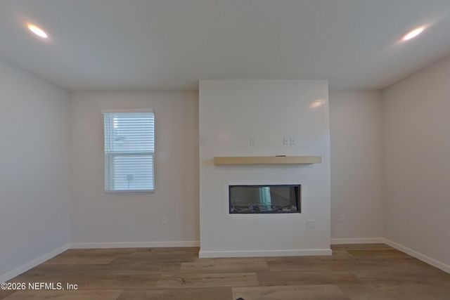 56 BRAZIL NUT Circle, Jacksonville, FL 32218