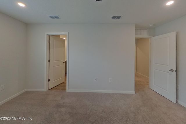 56 BRAZIL NUT Circle, Jacksonville, FL 32218