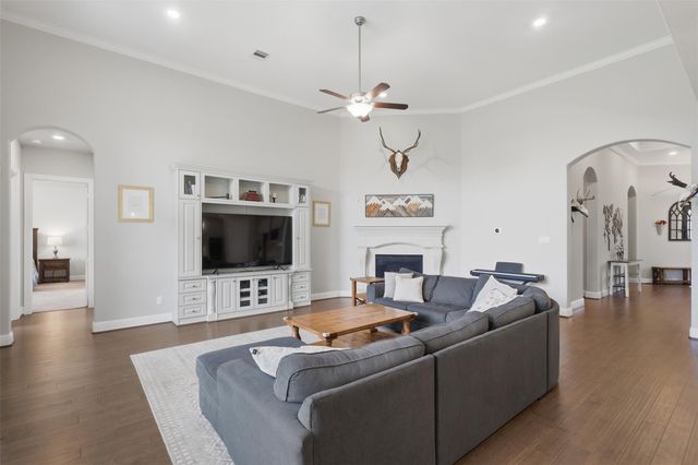 2429 Morning Ridge Lane, Friendswood, TX 77546