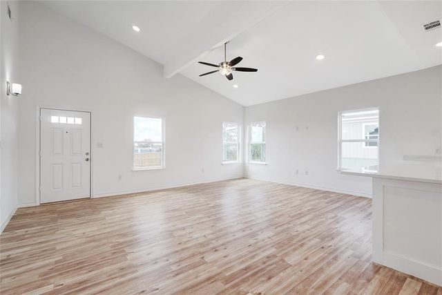 231 La Fortuna DR, Del Valle, TX 78617