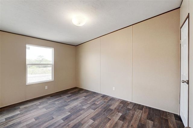 231 La Fortuna DR, Del Valle, TX 78617