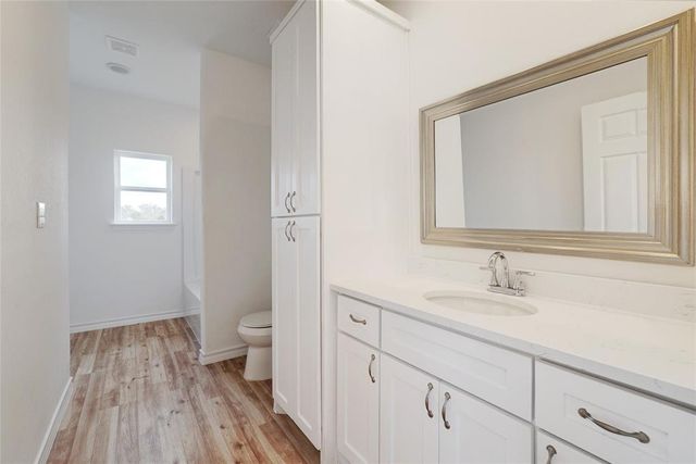 231 La Fortuna DR, Del Valle, TX 78617