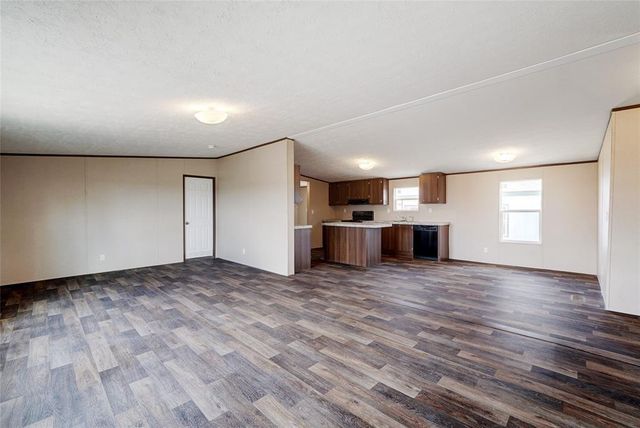 231 La Fortuna DR, Del Valle, TX 78617
