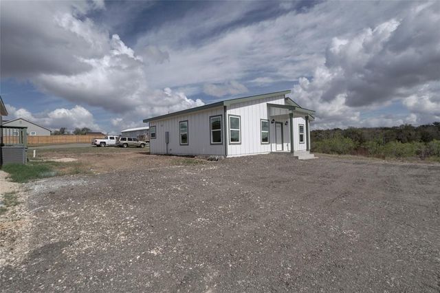231 La Fortuna DR, Del Valle, TX 78617