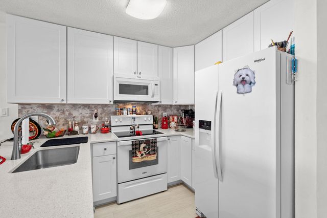 1100 Possum Trot Rd Apt E137, North Myrtle Beach, SC 29582