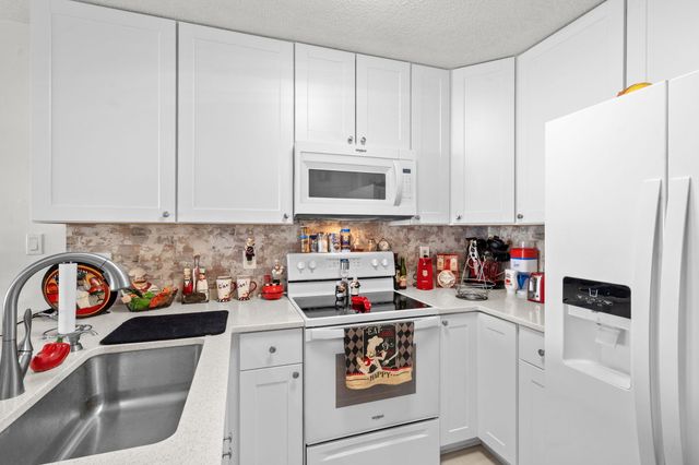 1100 Possum Trot Rd Apt E137, North Myrtle Beach, SC 29582