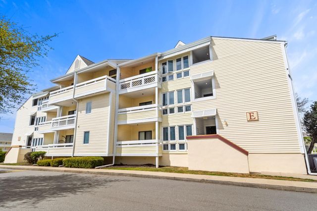 1100 Possum Trot Rd Apt E137, North Myrtle Beach, SC 29582