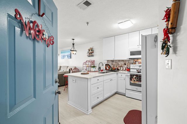 1100 Possum Trot Rd Apt E137, North Myrtle Beach, SC 29582