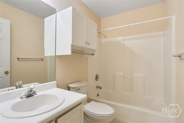211 edgewater Road 40, Savannah, GA 31406