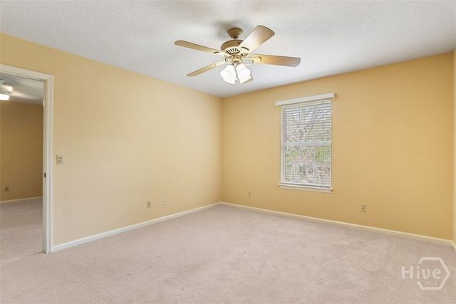 211 edgewater Road 40, Savannah, GA 31406