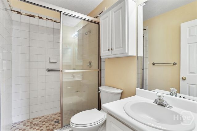 211 edgewater Road 40, Savannah, GA 31406