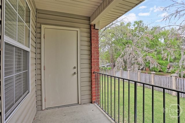 211 edgewater Road 40, Savannah, GA 31406