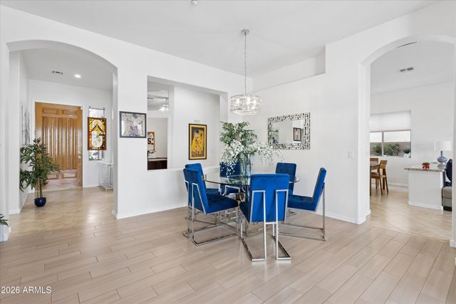 10550 E SHEENA Drive, Scottsdale, AZ 85255
