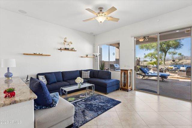 10550 E SHEENA Drive, Scottsdale, AZ 85255