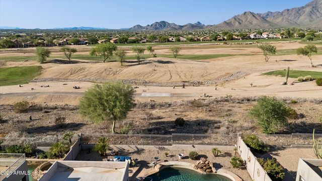 10550 E SHEENA Drive, Scottsdale, AZ 85255