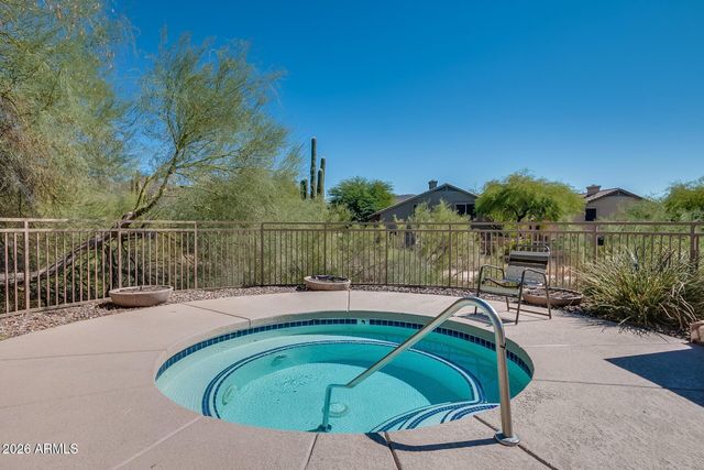10550 E SHEENA Drive, Scottsdale, AZ 85255